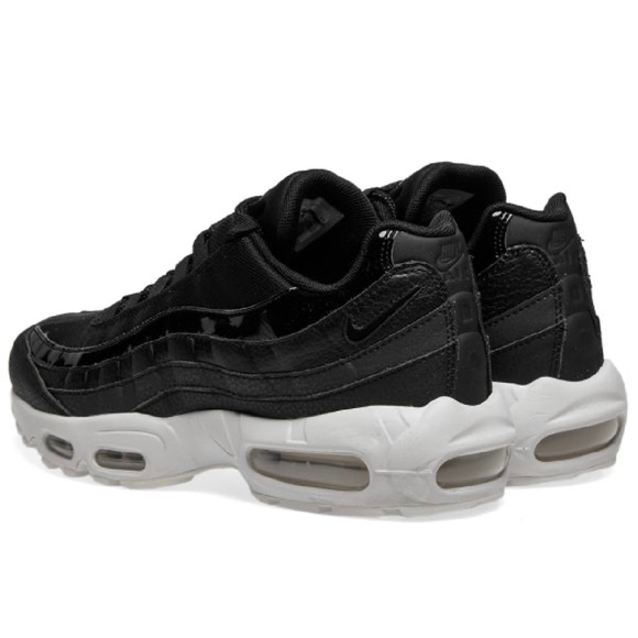 NIKE Air Max 95 SE Black - Picture 4 of 4
